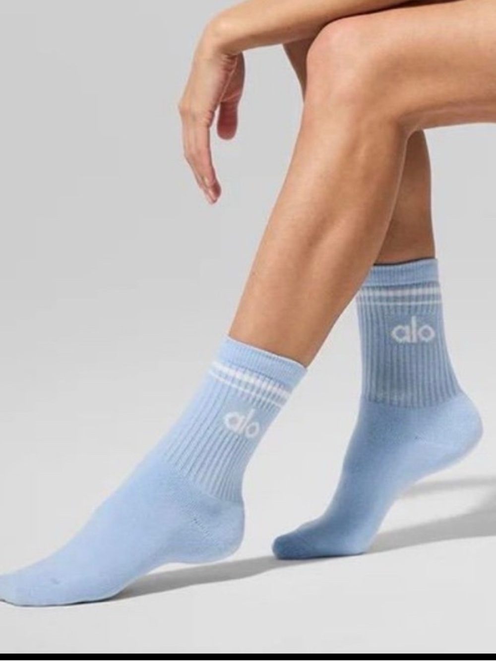 Alo Half Crew Unisex Sock